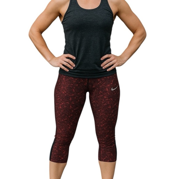 Nike Medium Cropped Dri Fit Red Black Workout Leggings Pants Athleisure Gym Yoga - Picture 1 of 10